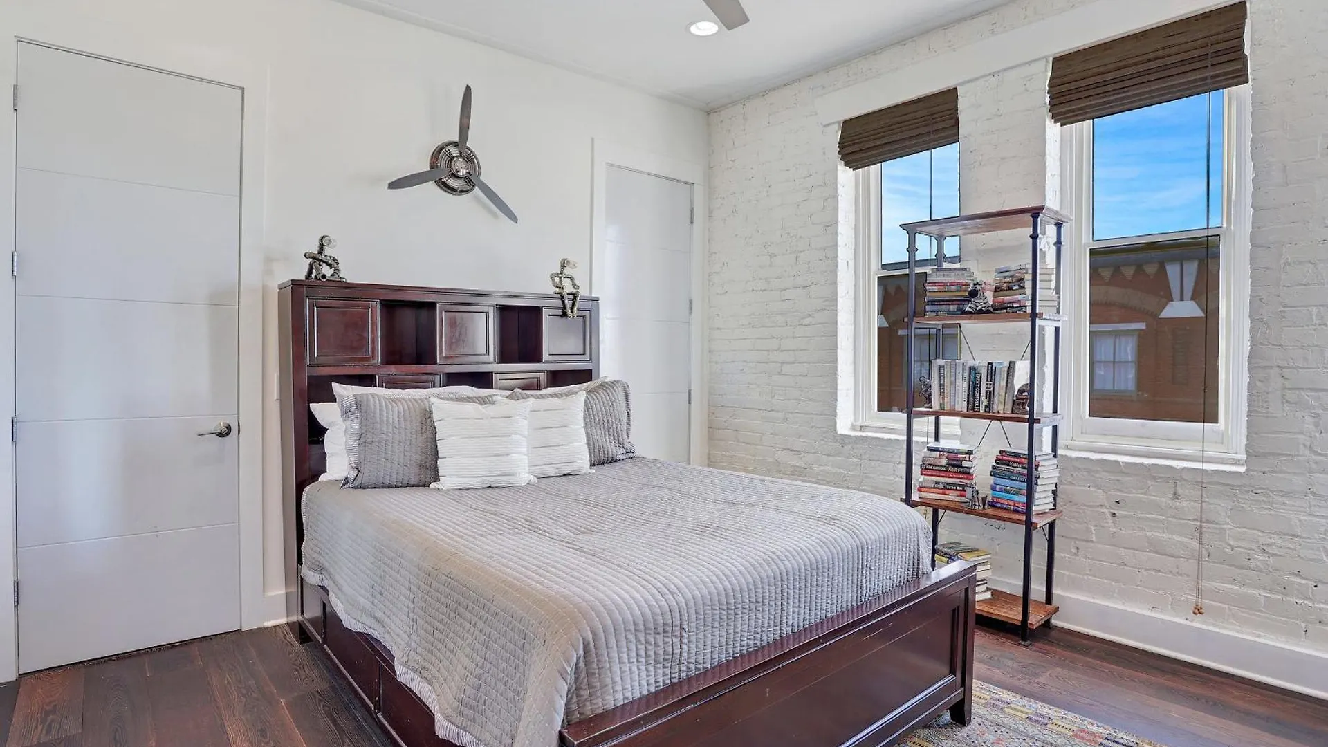 Apartmán Corner View Broughton Penthouse With Free Reserved Parking Savannah